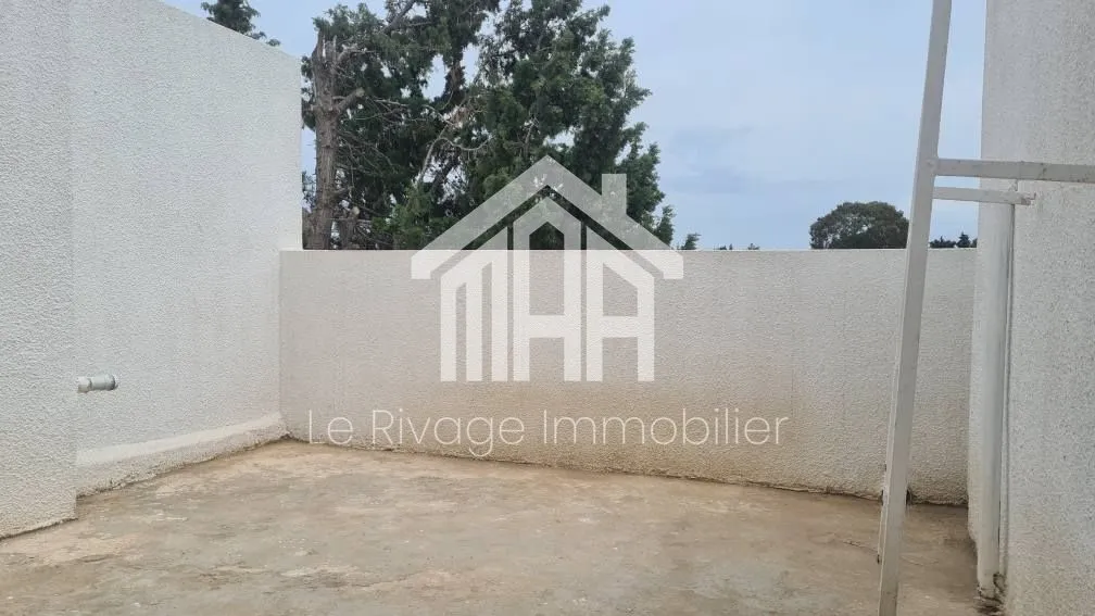 un étage de villa