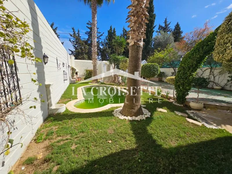 Villa s4 avec piscine à La Soukra MVV0426
