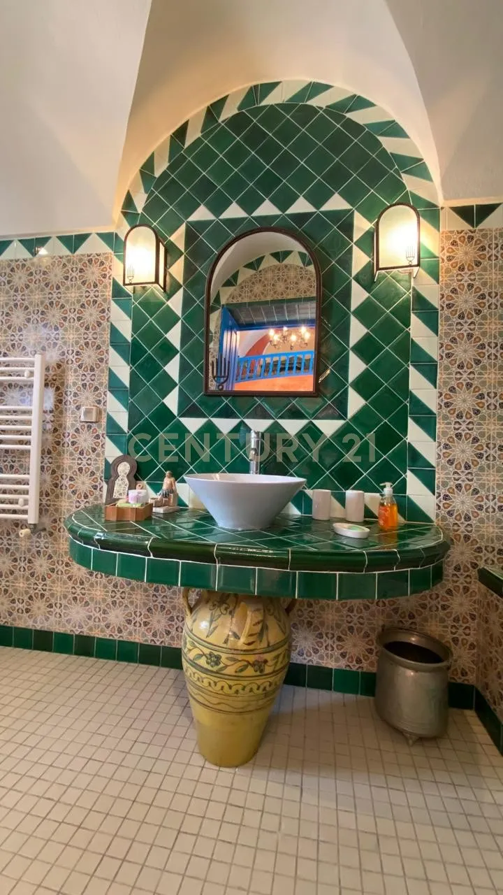 À vendre une maison de style arabesque au centre ville de Nabeul
