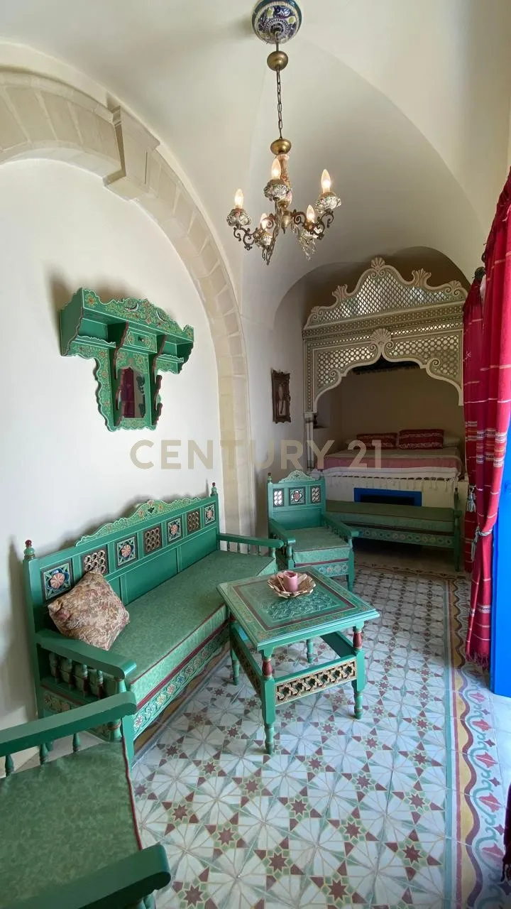 À vendre une maison de style arabesque au centre ville de Nabeul