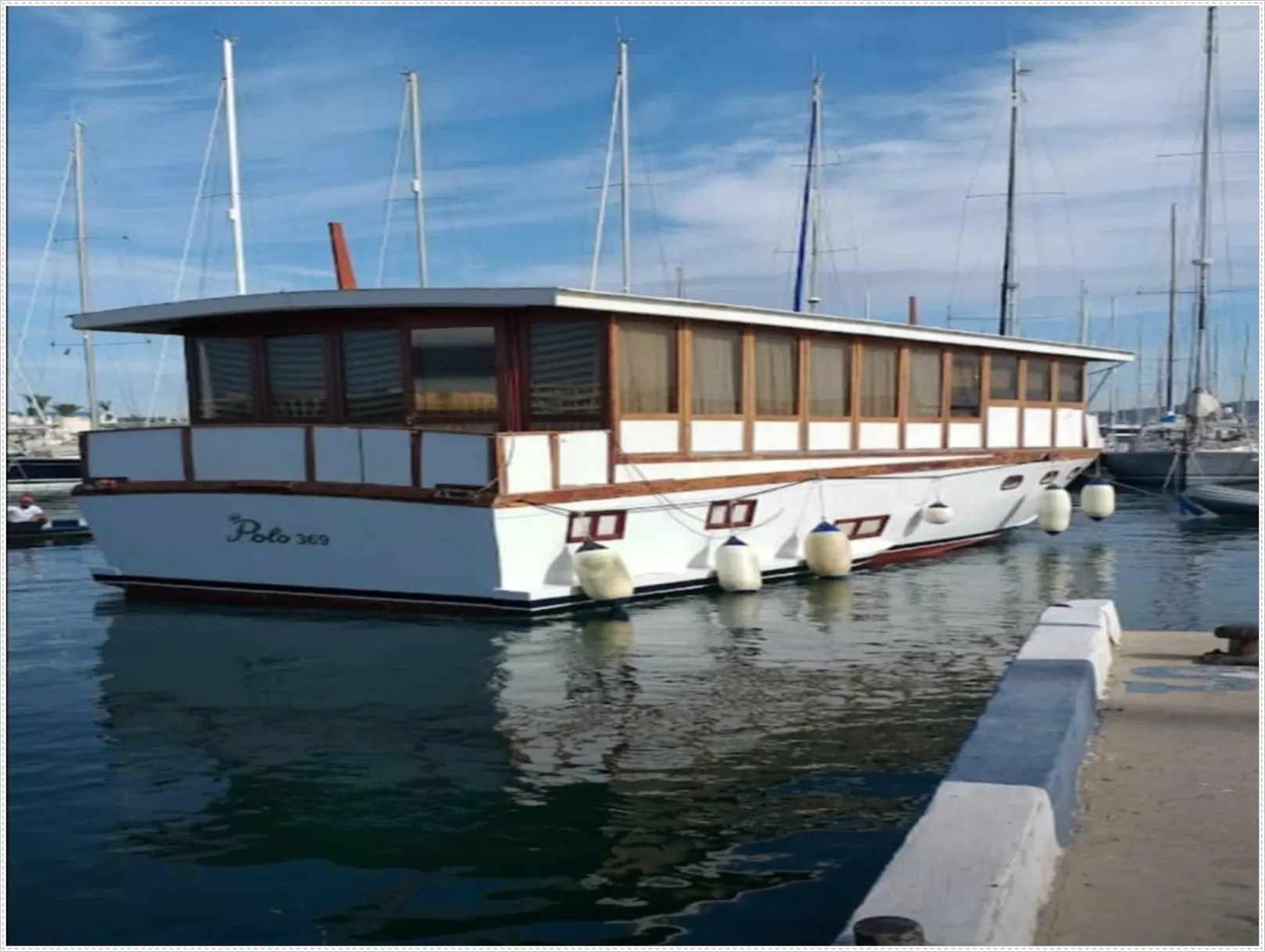 Bateau du plaisance à vendre