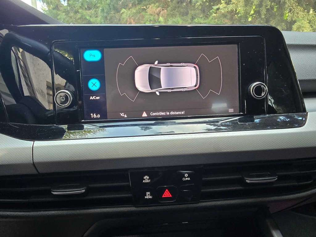 Volkswagen Golf8 essence 2022 🚘
                        🔁 on accepte l échange des voitures
 