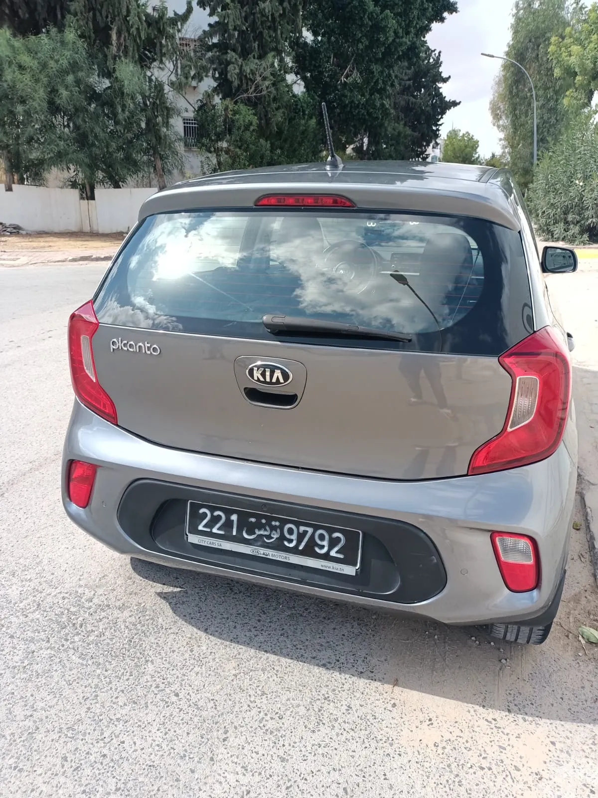 Kia Picanto boîte automatique 