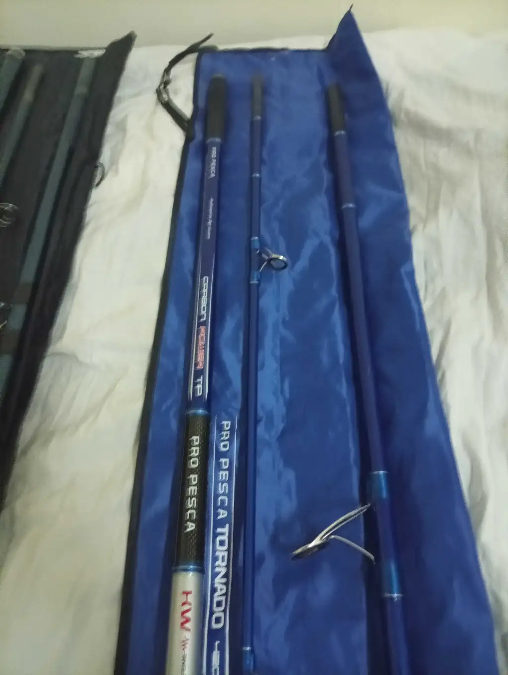 Canne a pêche avec moulinet