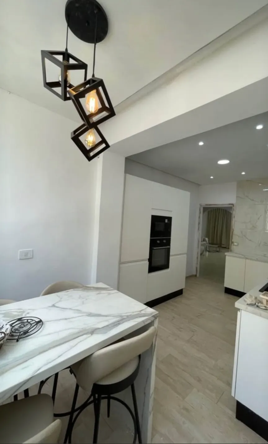 Location S3 meublé à Cité Les Palmiers 