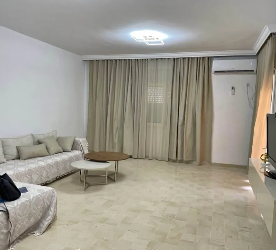 Location S3 meublé à Cité Les Palmiers 