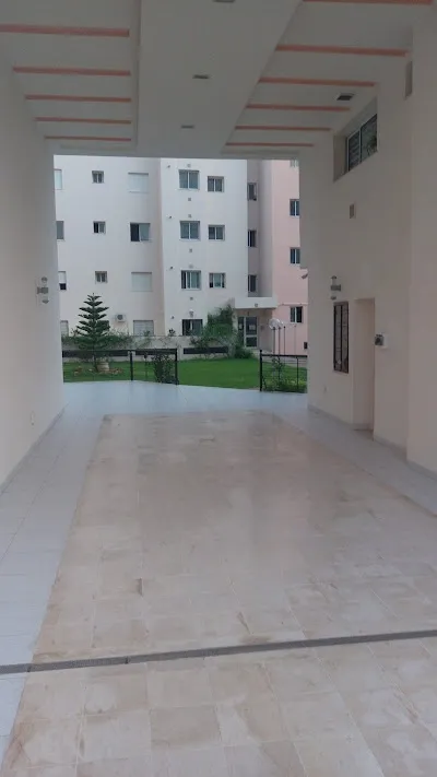 Particulier L S4 meublé Neuf pour étranger à l'année 