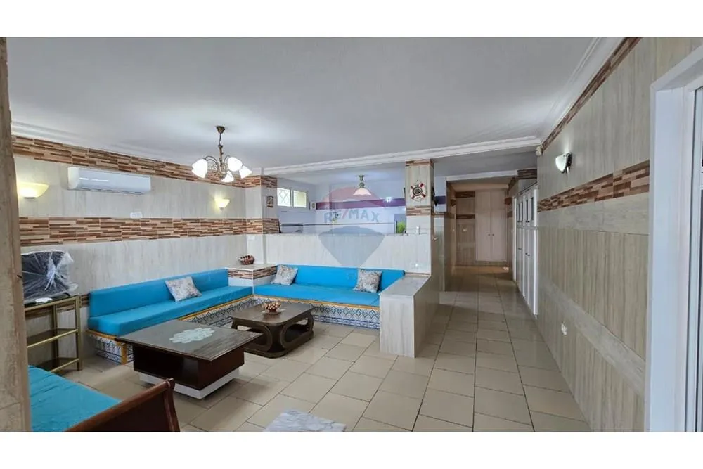 Une résidence pied dans l'eau avec piscine à plage Kelibia