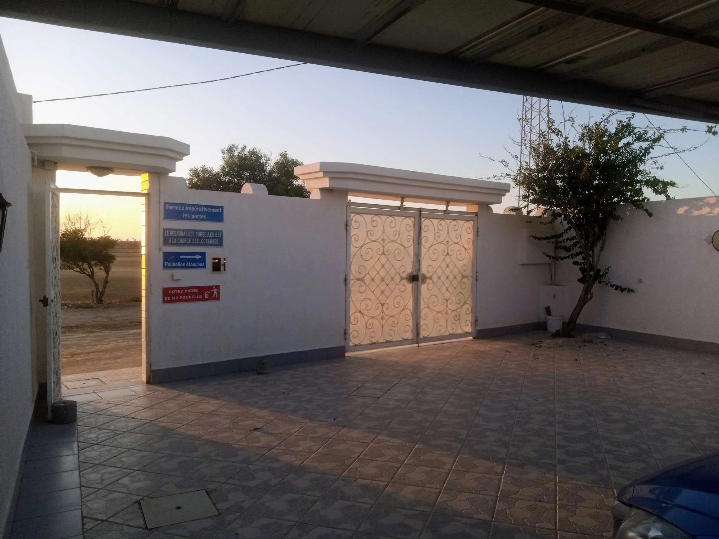 Une résidence pied dans l'eau avec piscine à plage Kelibia