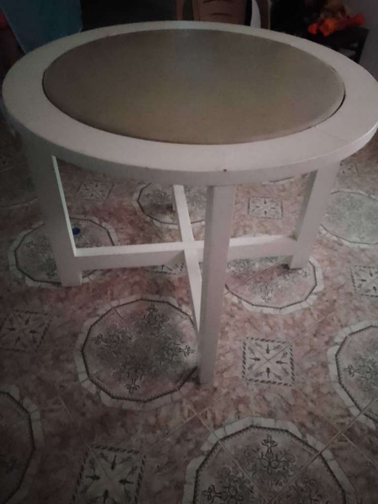 Table ronde bois 