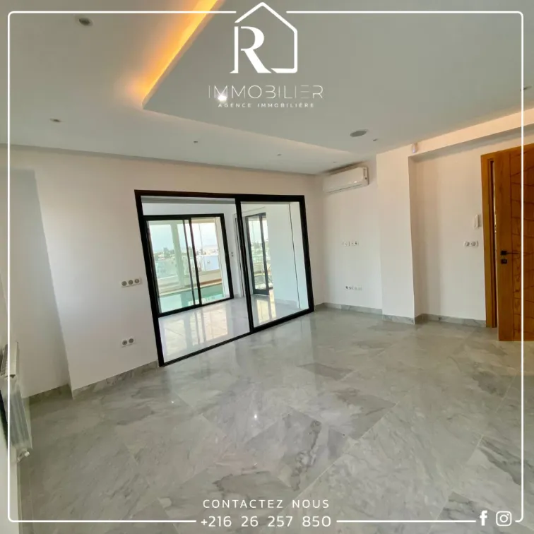 #LOCATION_annuelle S+2 #HAMMAMET #Penthouse_Vue mer Coté mer