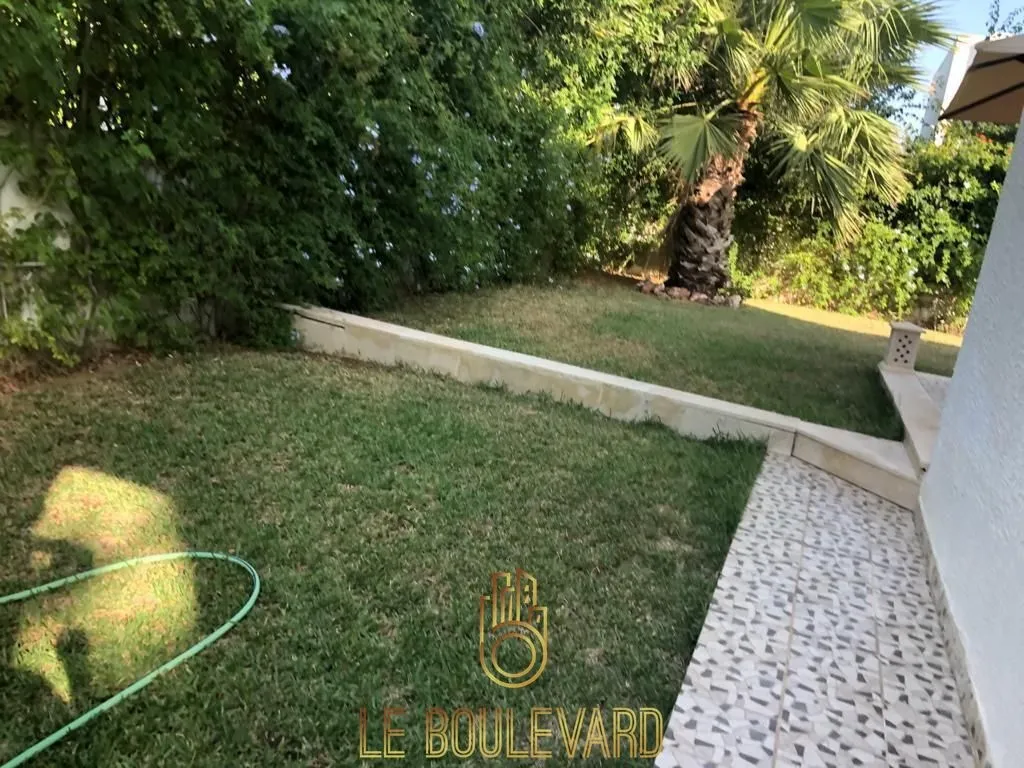 A Louer Villa Duplex S+5 Avec Jardin Située dans la résidence ‘jinene al andalous ‘, Yasmine Hammamet