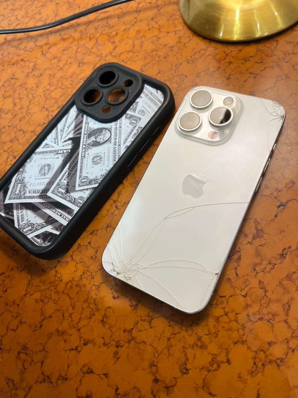 iPhone 15 pro 