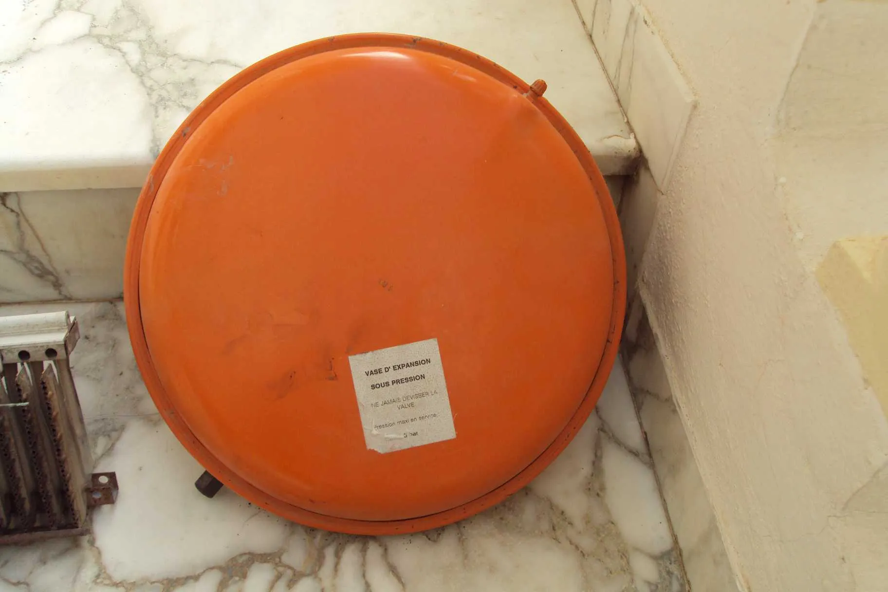 Occasion à ne pas rater : Lot de pièces détachées  pour chaudière Chaffoteaux & Maury Celtic  HP 30k