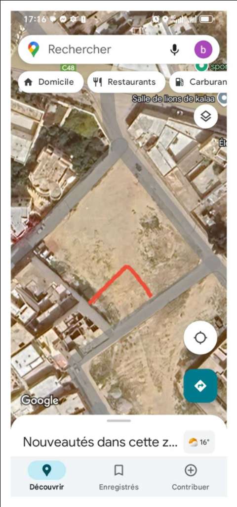 Terrain de 220m2