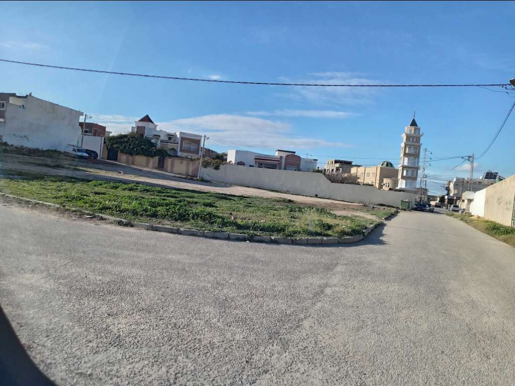 Terrain de 220m2