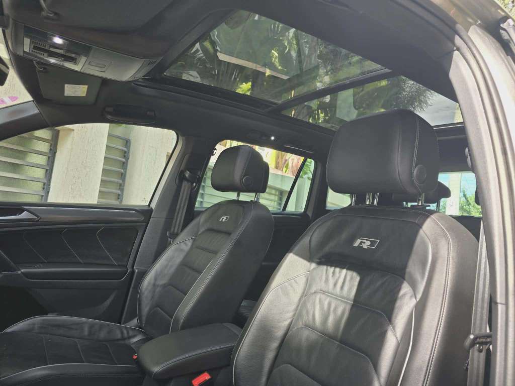 🔥 Tiguan R Line  2018 essence boite auto 🔥
    ⛔️ on accepte l échange des voitures ⛔️
