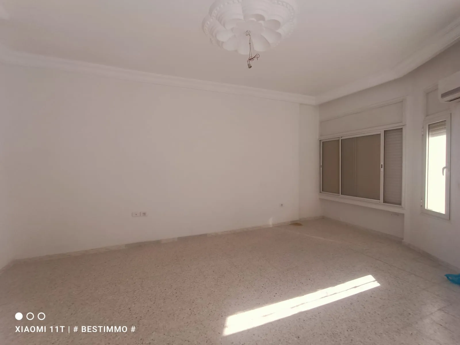 A vendre villa s+2 a Raoued