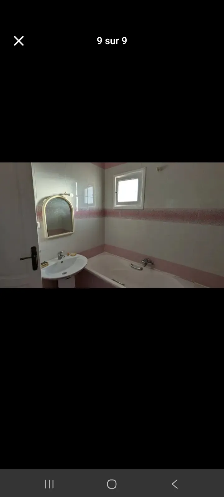 un étage de villa S+2 a louer situé à Jardins El Menzah2 prés de mosquée.