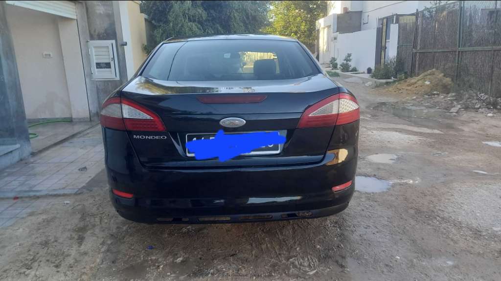 Voiture ford mondeo