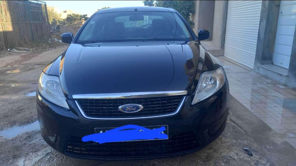 Voiture ford mondeo