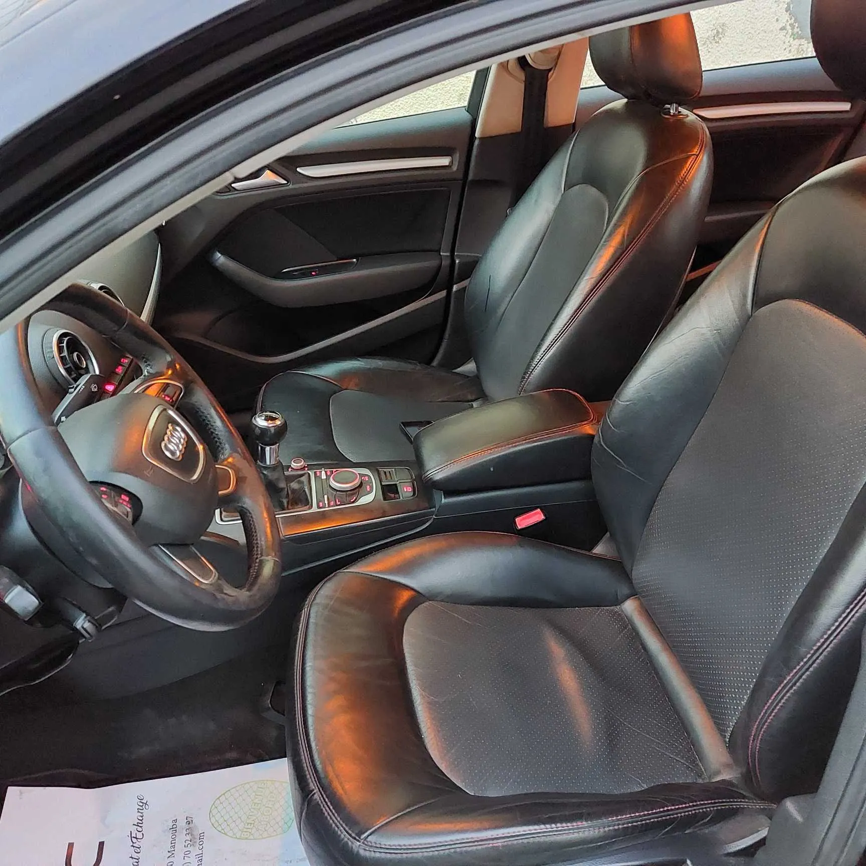 Audi A3 en bonne état BVM 1.2 5 CV moteur Golf 7