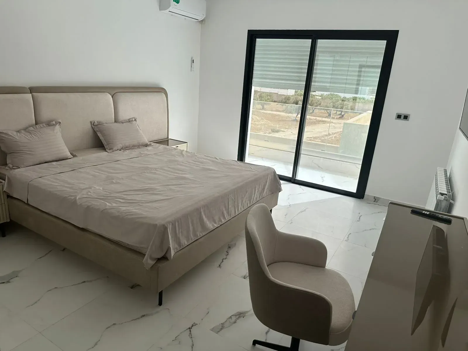 Villa de luxe à vendre – Double façade – Chatt Meriem