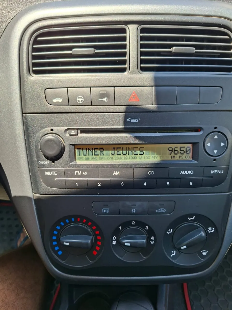 A vendre Fiat Punto très propre