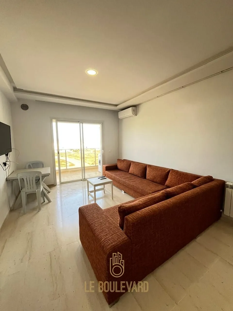 Location Annuelle : Appartement S+1 Haut Standing à AFH Mrezga, Cité El Wafa, Nabeul