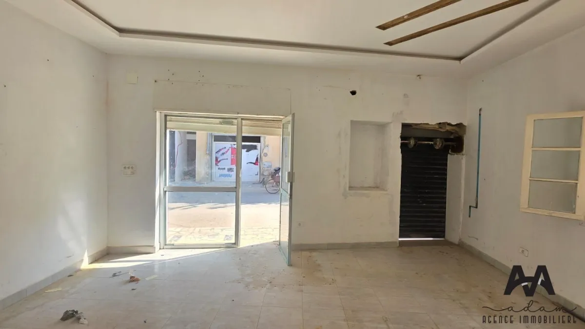 Local commercial de 30m² à louer - Dar chaaben
