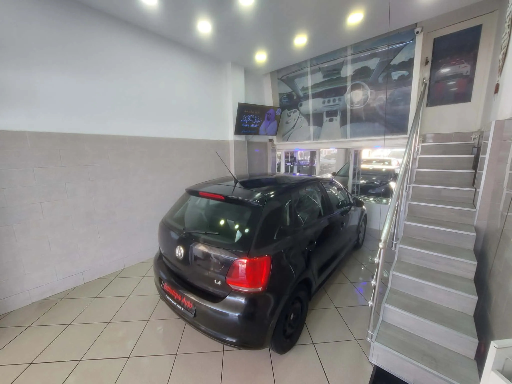 POLO 7 1.4 - Année 2010 - Tel 98479647