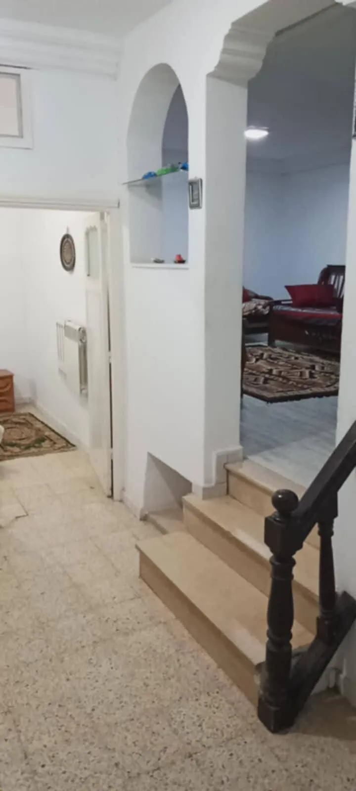 'un s+0 meublé situé à jardin d'el menzah 1