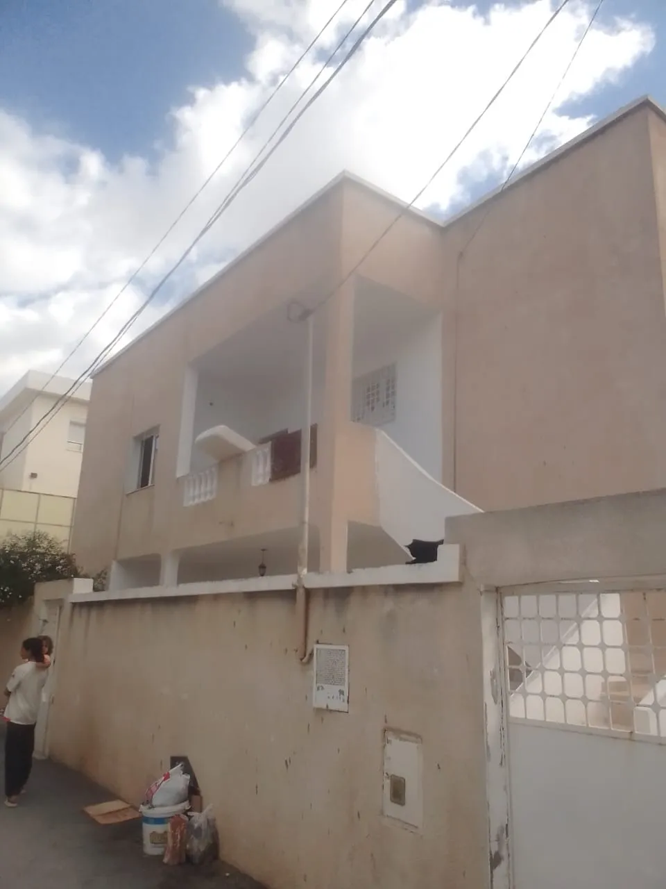 Villa a vendre (RDC et 1 ére Etage)