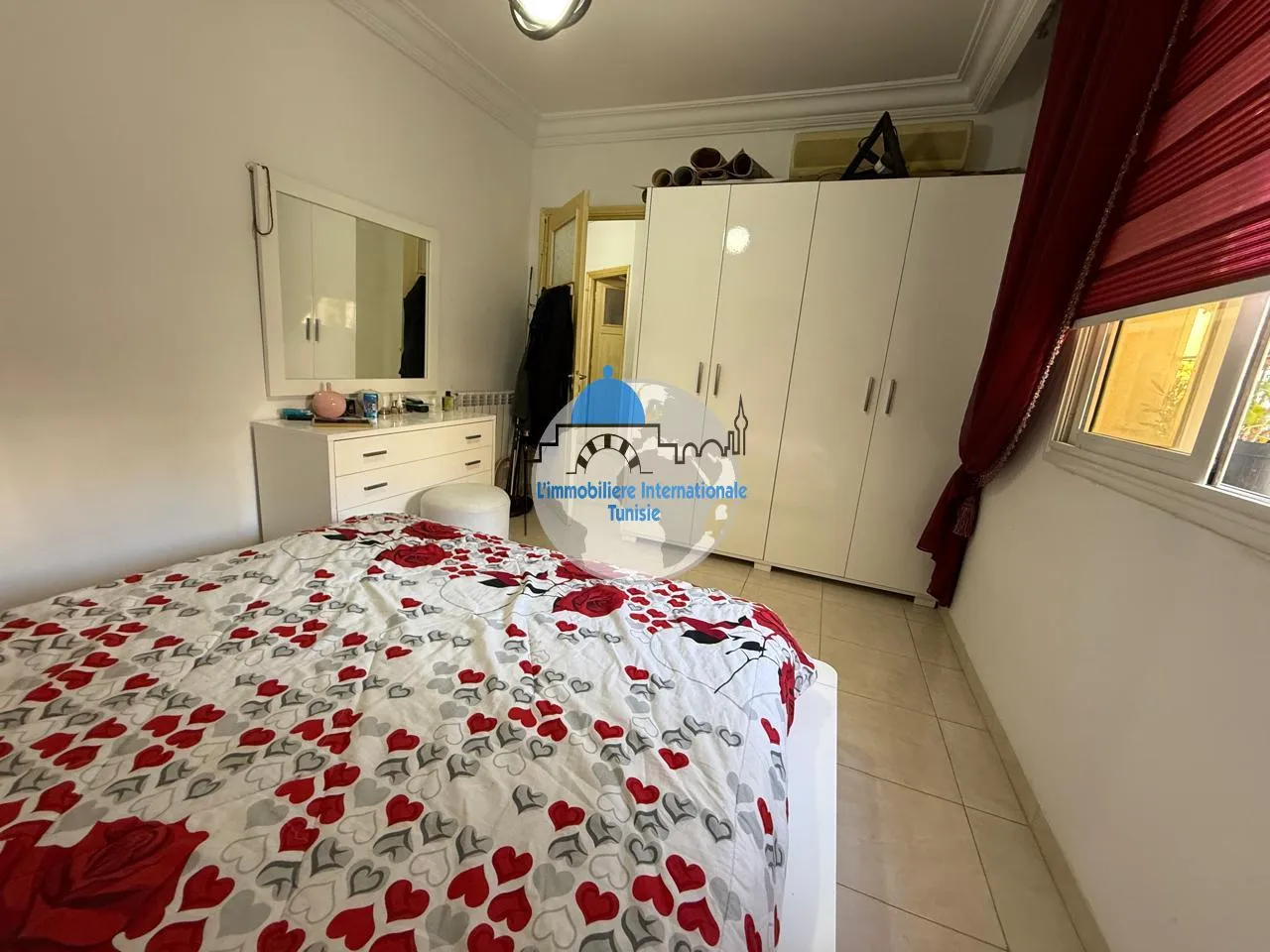 A vendre appartement en S+2 à cité olympique Sousse