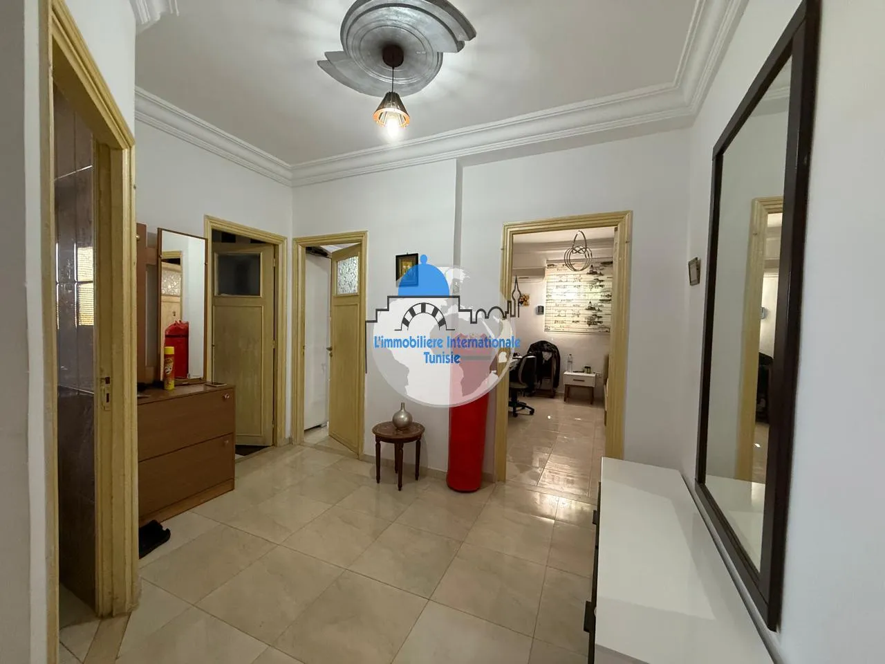 A vendre appartement en S+2 à cité olympique Sousse