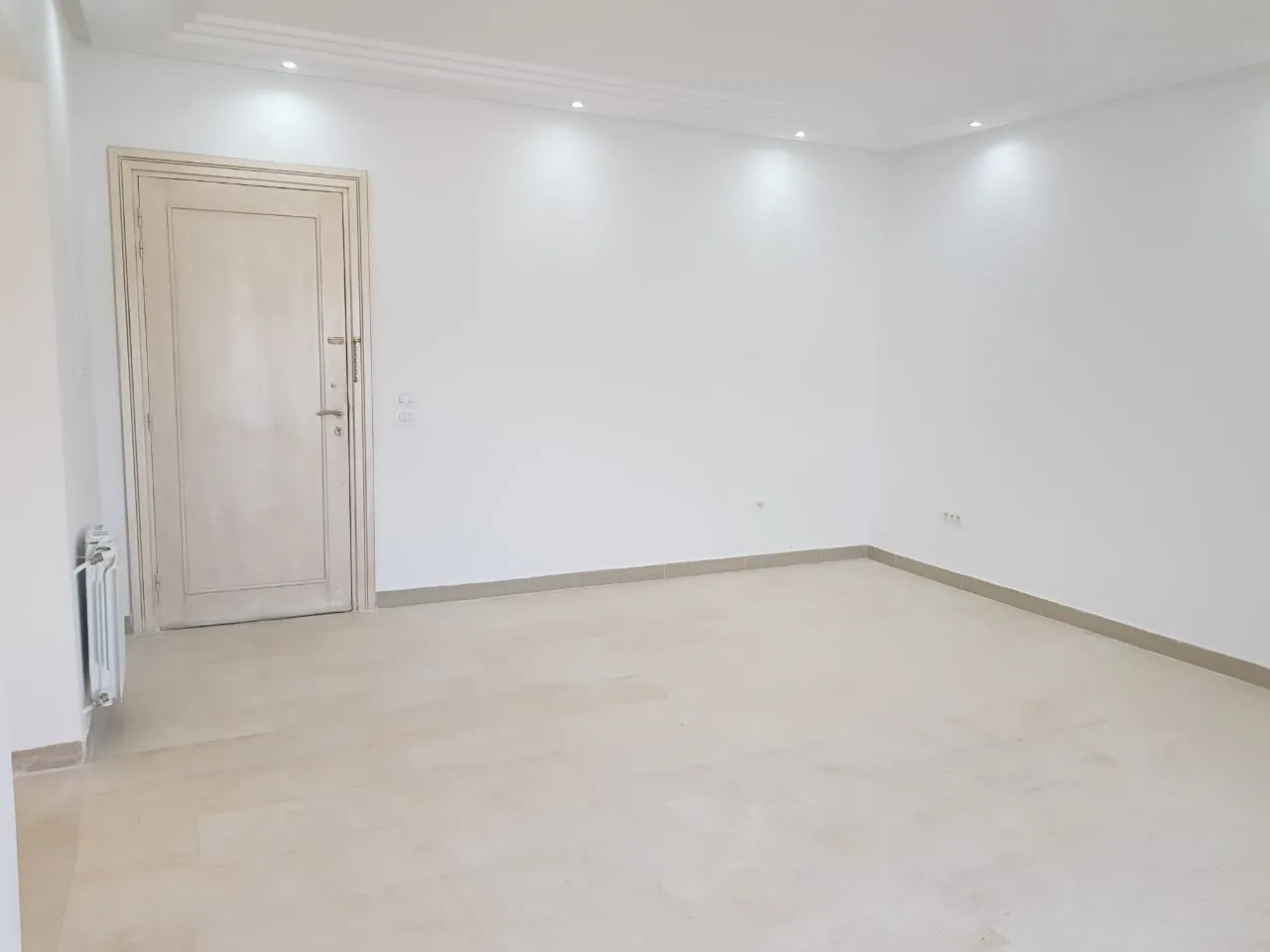 Soukra Av Du Park Etage de villa à louer