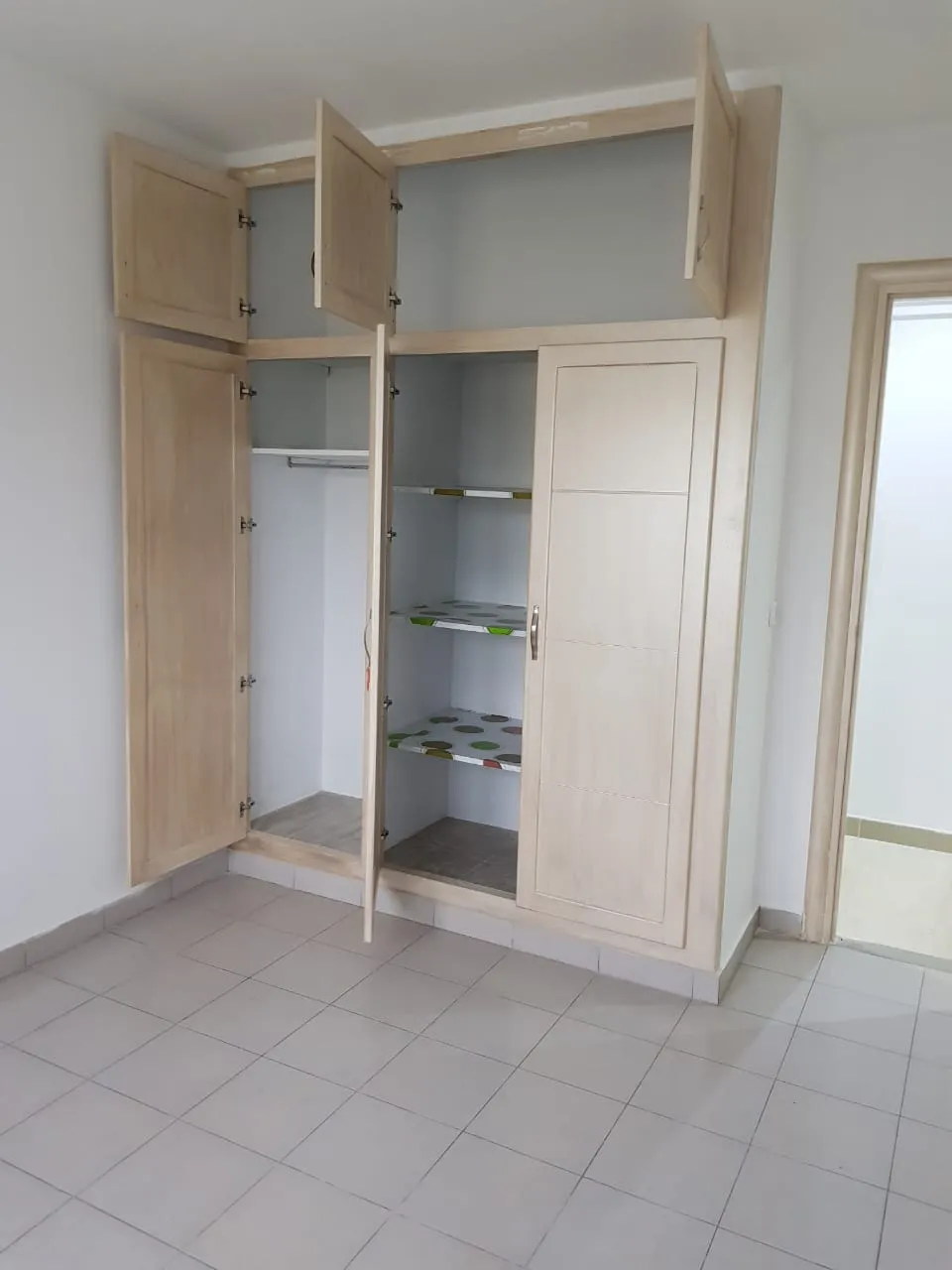 Soukra Av Du Park Etage de villa à louer