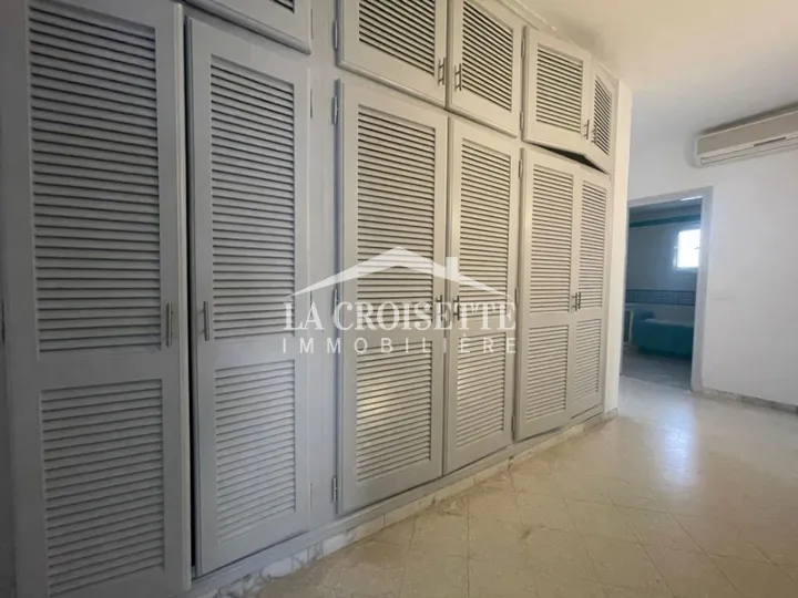 Duplex s4 avec jardin et terrasse à La Marsa MAL3607