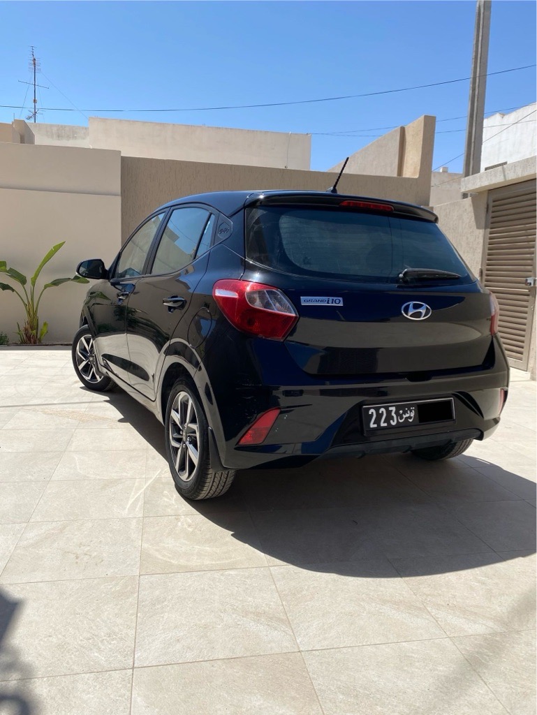 HYUNDAI GRAND i10