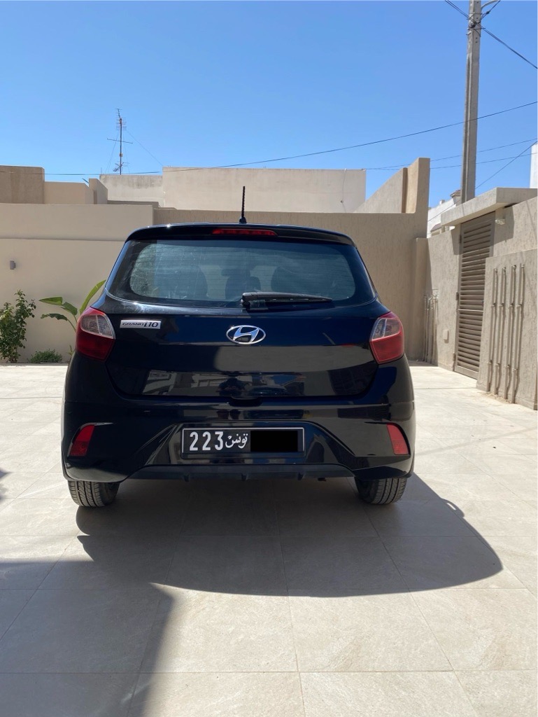 HYUNDAI GRAND i10