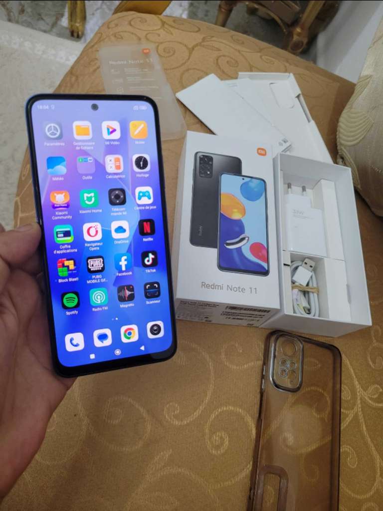 redmi note 11 en bon état
ram 4g +2g
stockage 128g