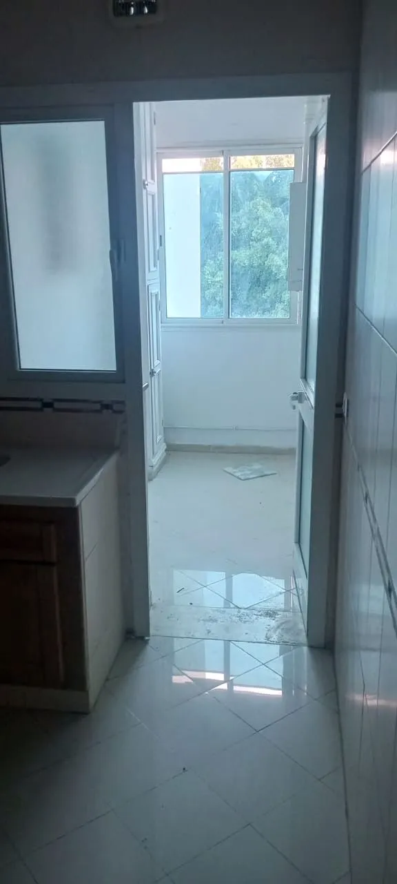 S+2 cité Ennasr 1200 d / mois 