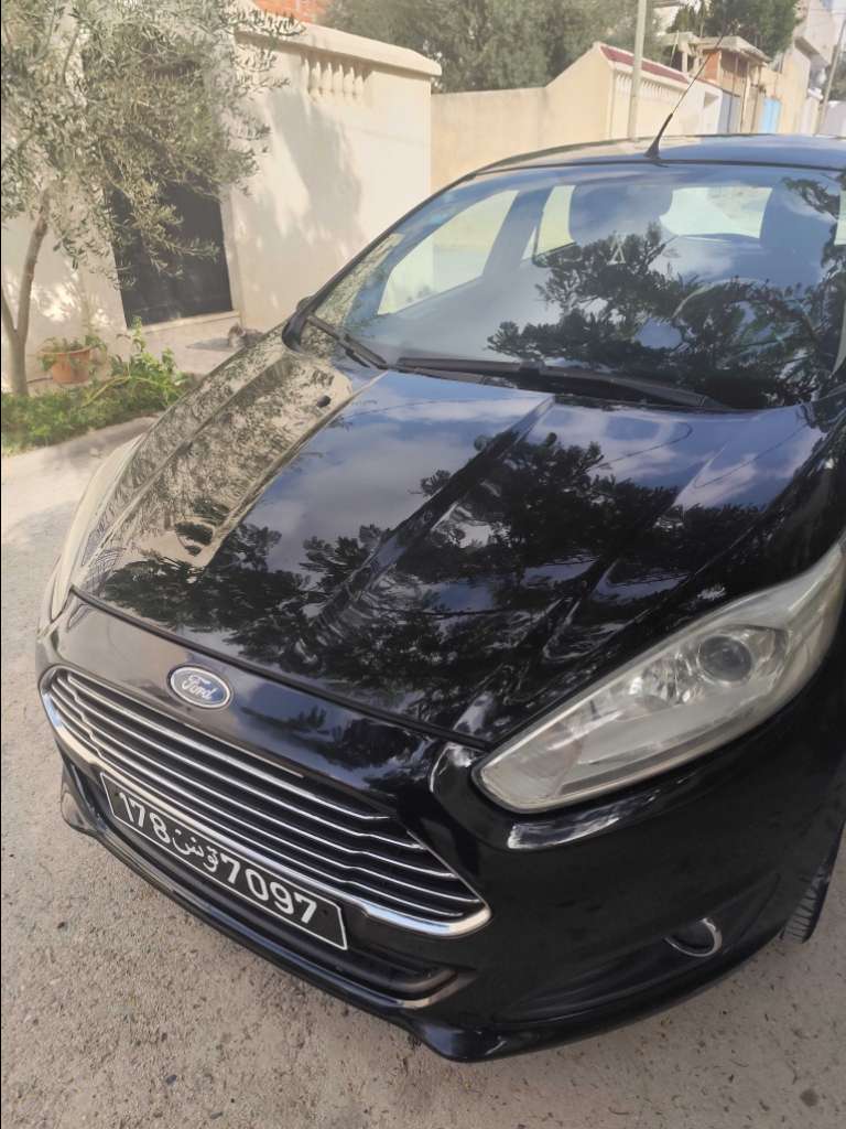 Ford fiesta titanium