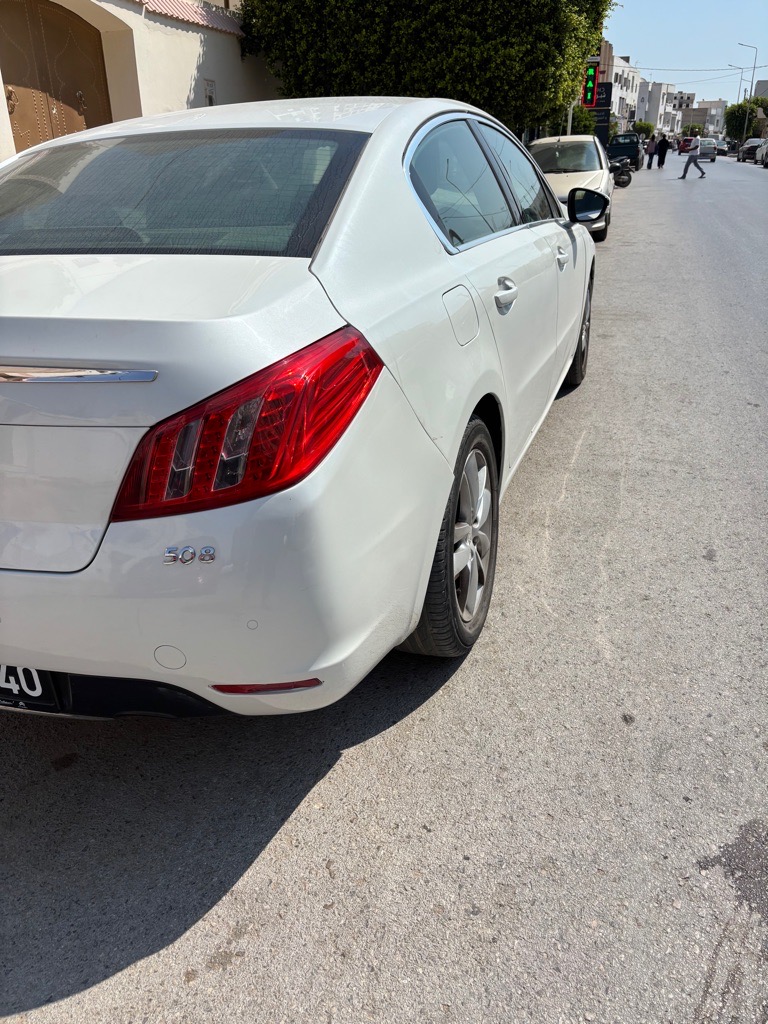 Peugeot 508 Boite auto tte options tres propre