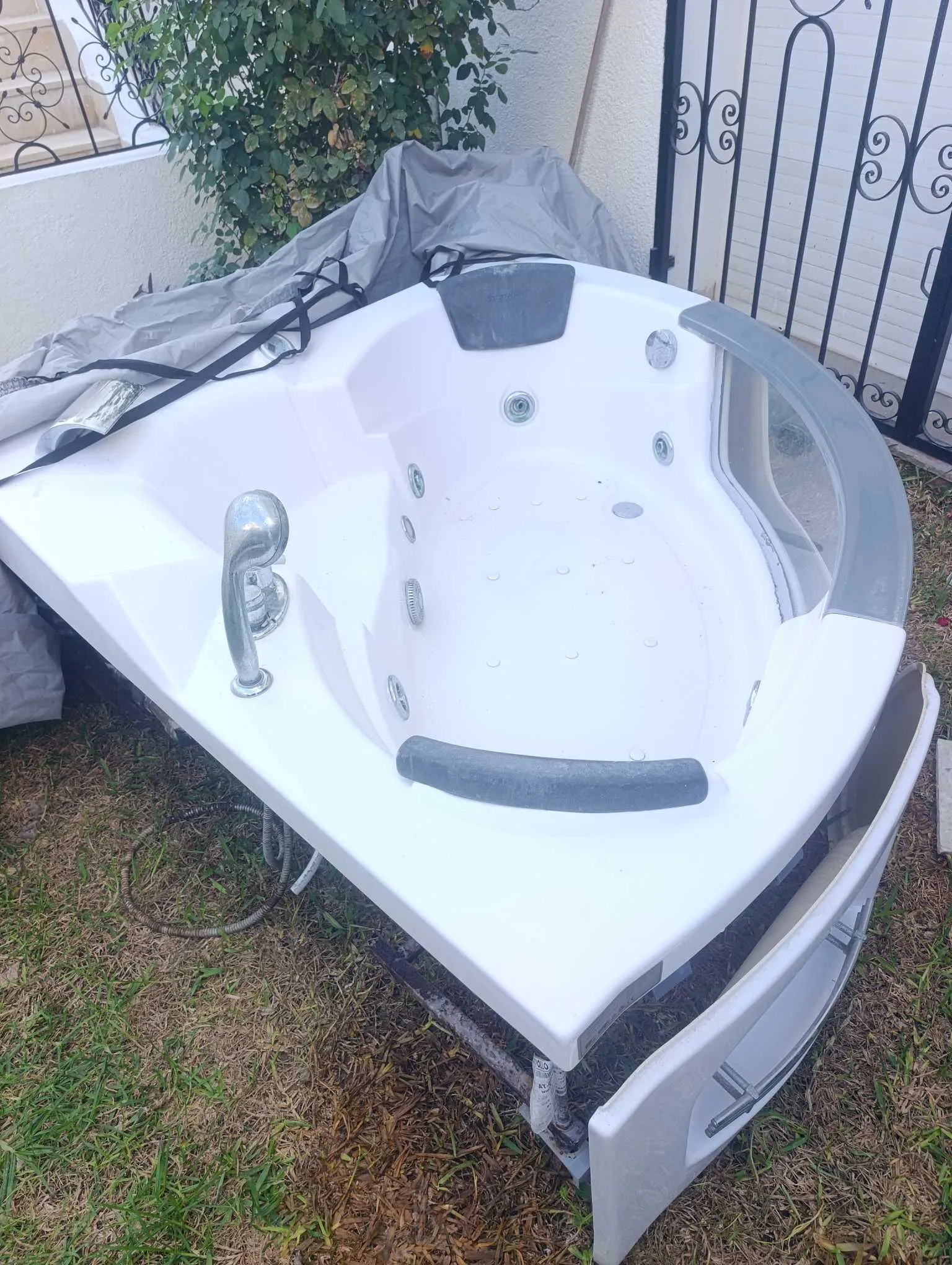 baignoire balnéo d'angle