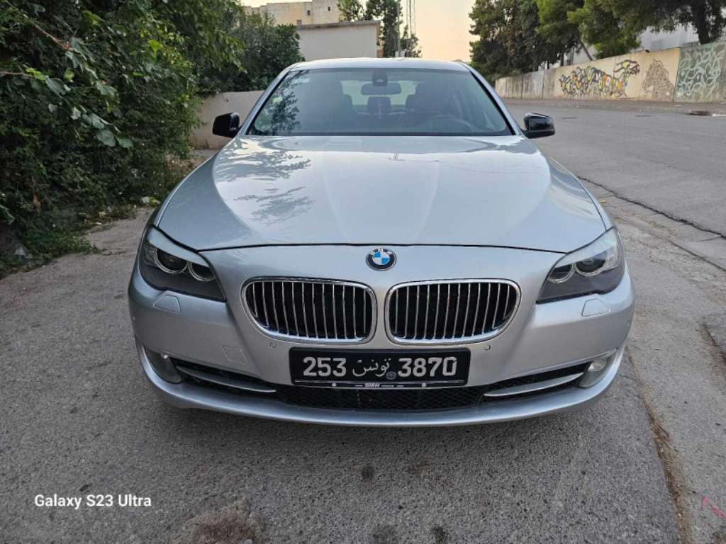 F10 BVA toit 520d dernier série 