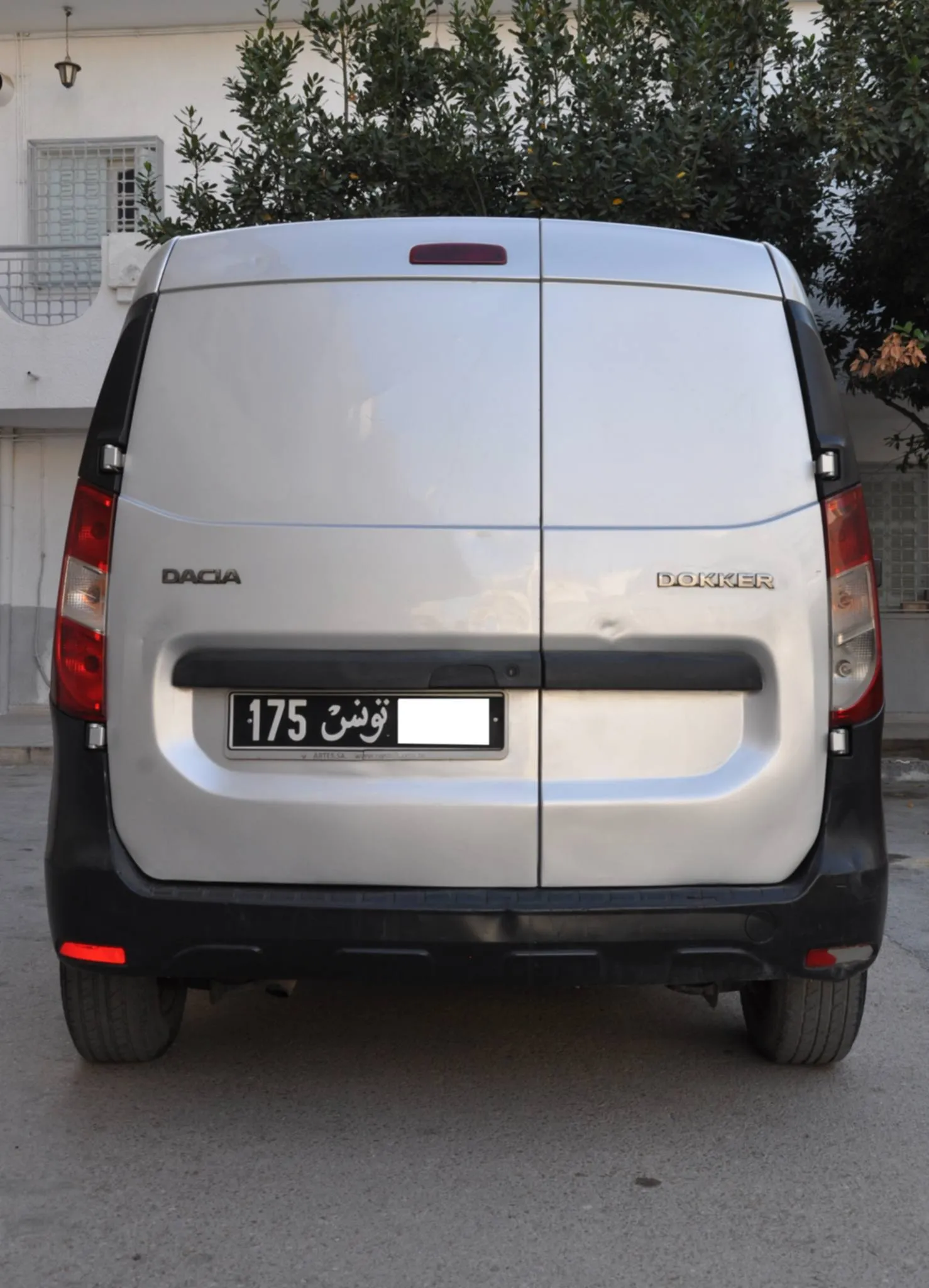 A VENDRE DACIA DOKKER  Tél 92.951.221