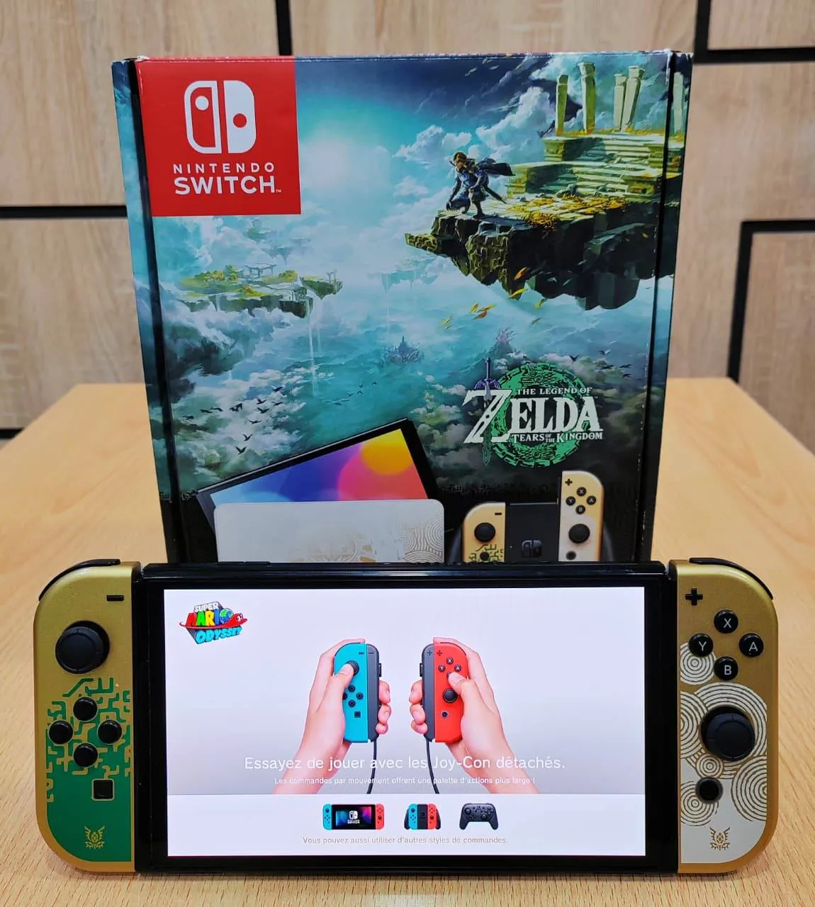 ✨ Nintendo Switch OLED Patché ✨️ Édition limitée The Legend Of Zelda ✨ Importé 🇫🇷 très bonne état