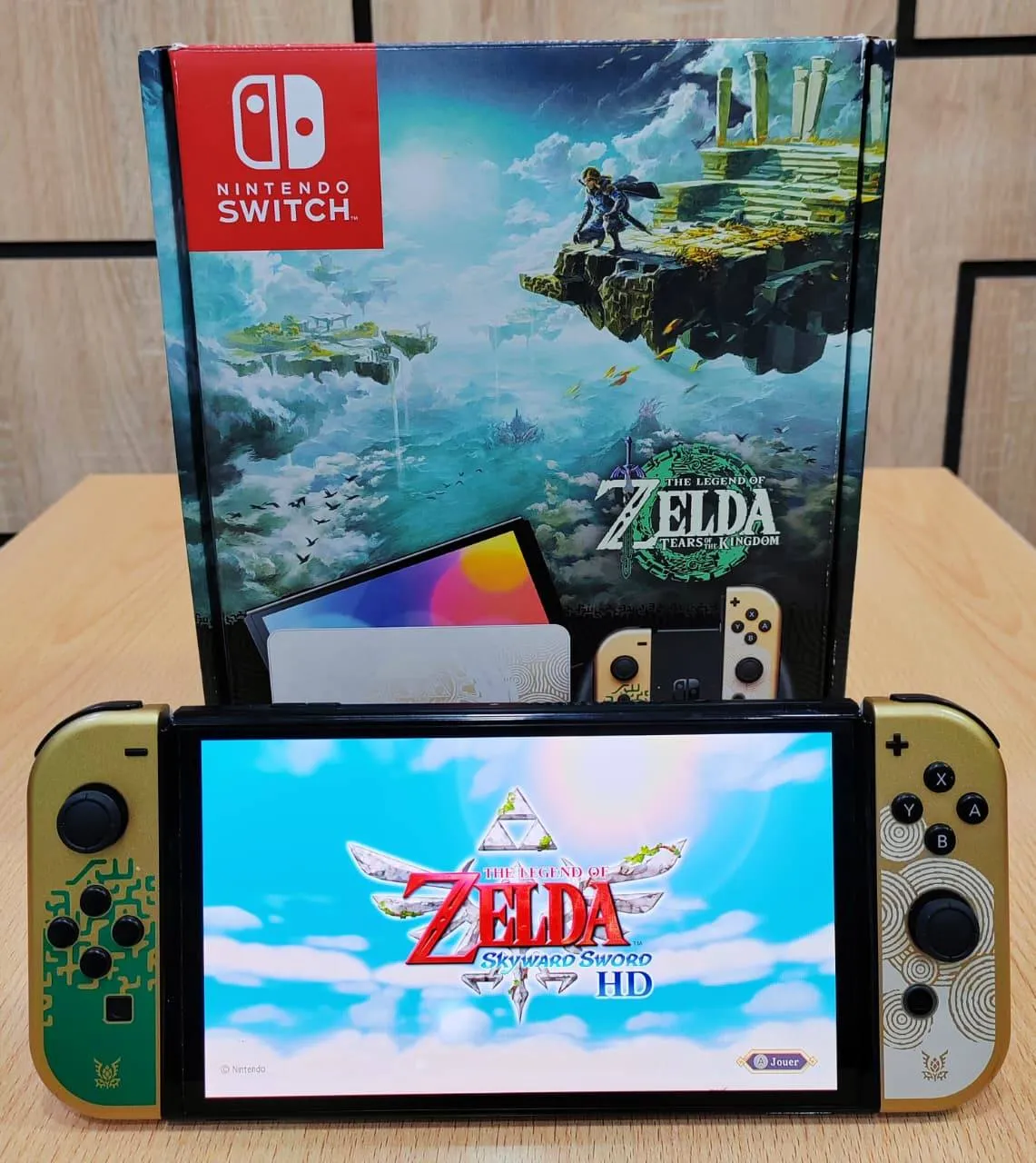 ✨ Nintendo Switch OLED Patché ✨️ Édition limitée The Legend Of Zelda ✨ Importé 🇫🇷 très bonne état