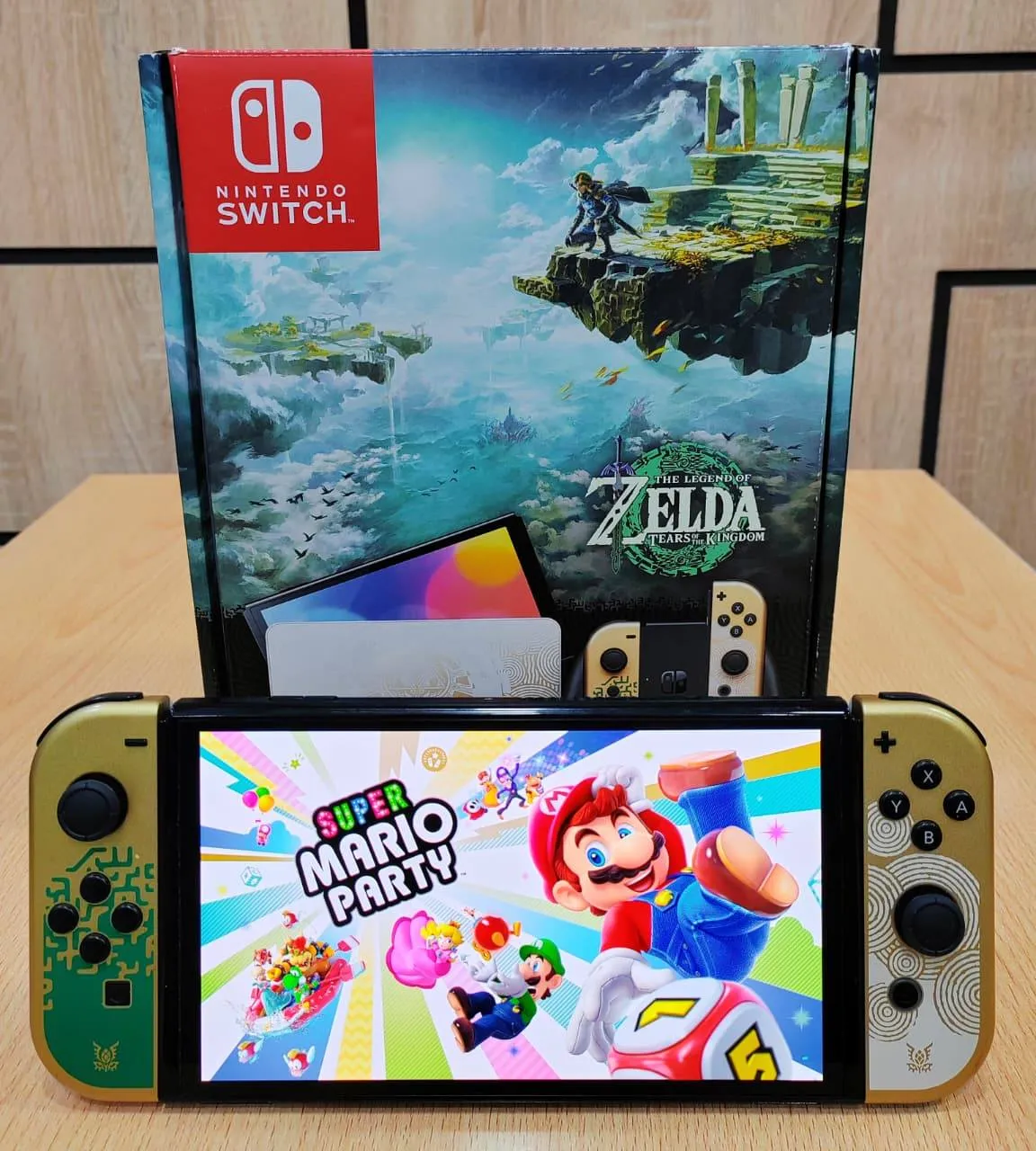✨ Nintendo Switch OLED Patché ✨️ Édition limitée The Legend Of Zelda ✨ Importé 🇫🇷 très bonne état